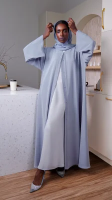 عباية سادة راقية - عباية نيدا ملونة سادة