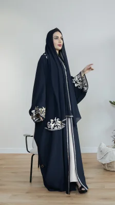 عباية مطرزة راقية - عباية فرشة كحلي مطرّزة ضمن تصنيف عباية مطرزة في ياسمين الشام